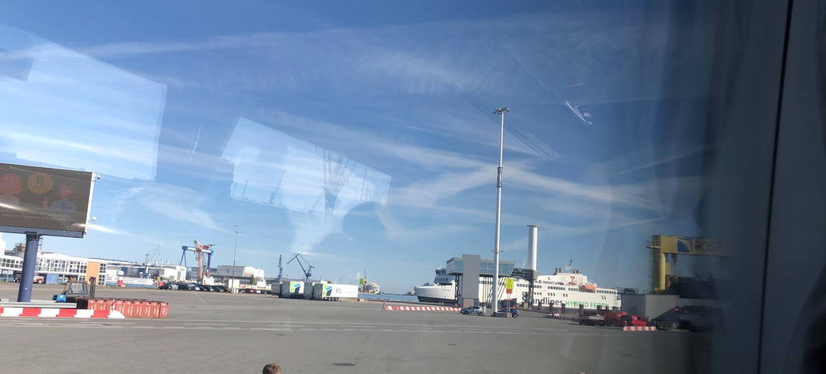 Fährhafen Rostock - Abfahrt nach Schweden und Dänemark